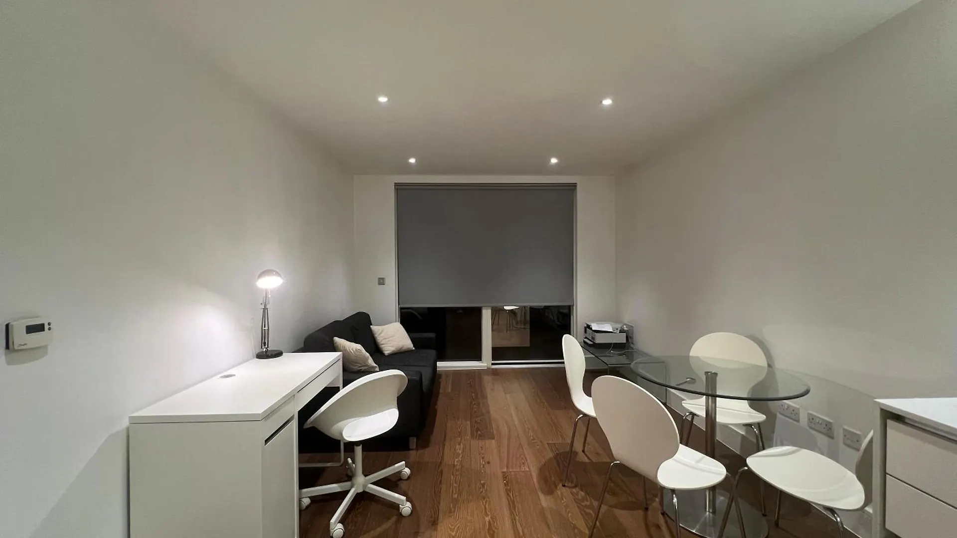 Spacious One-Bedroom Apartment In London